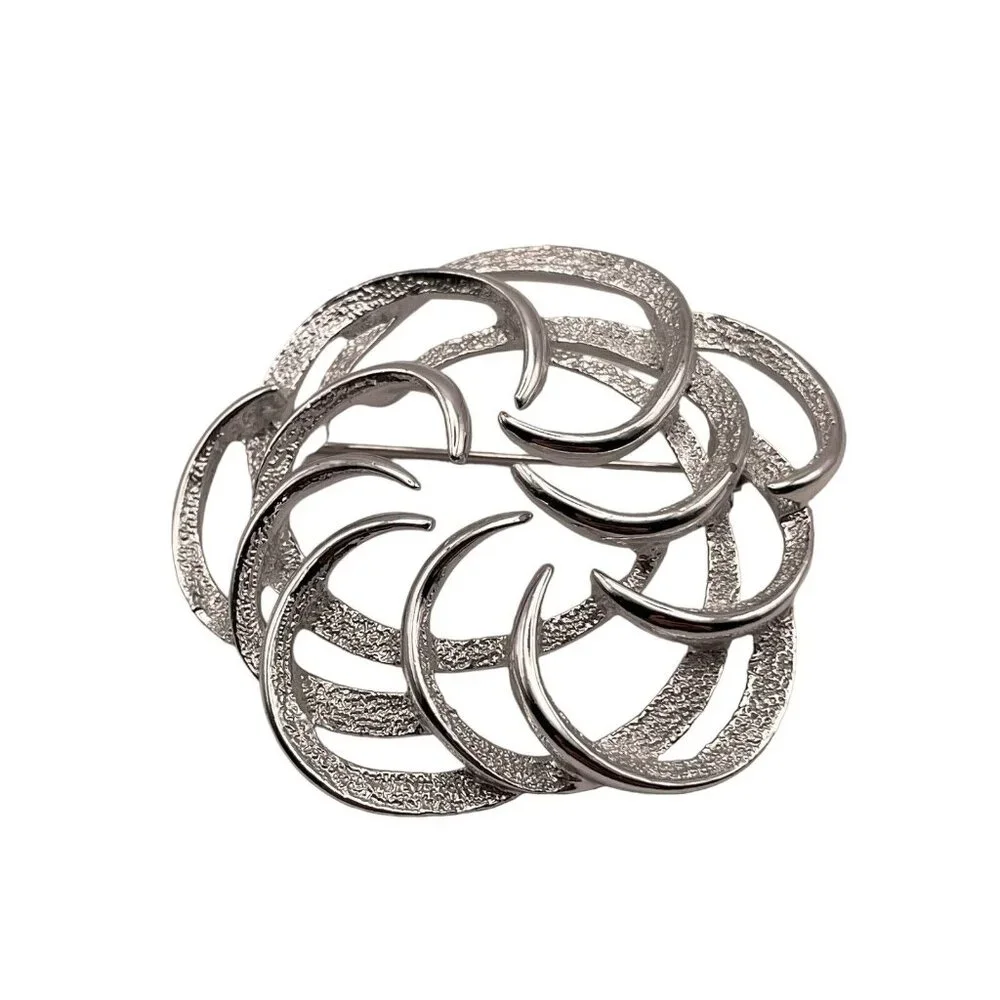Sarah Coventry Tailored Swirl Pin Brooch Silver Tone Textured Vintage‎ Open Work
